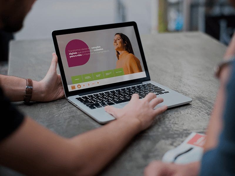 4e44b11b 4f9b 49f1 9223 9aa44c500f69