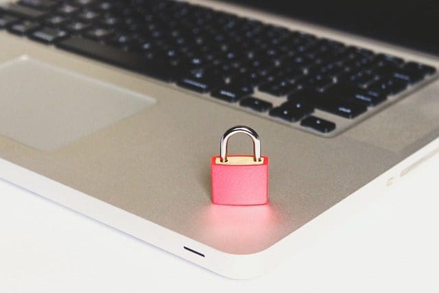 27c30580 7f4a 48d3 a932 79172c7499f7