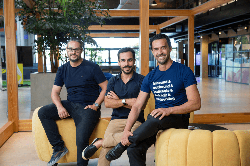 Os sócios Caio Monteiro, Gabriel Cruz e Marcelo Baratella estão no comando da Salesdev