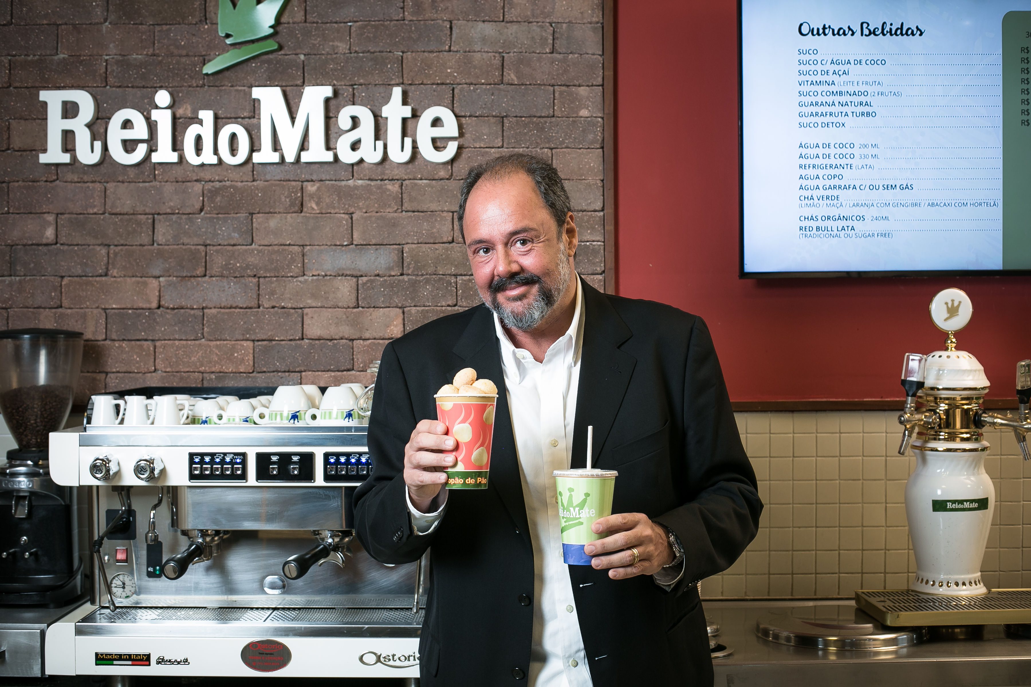 O Rei do Mate tem um faturamento estimado de 370 milhões em 2024, impulsionado pelas 36 novas inaugurações ao longo do ano