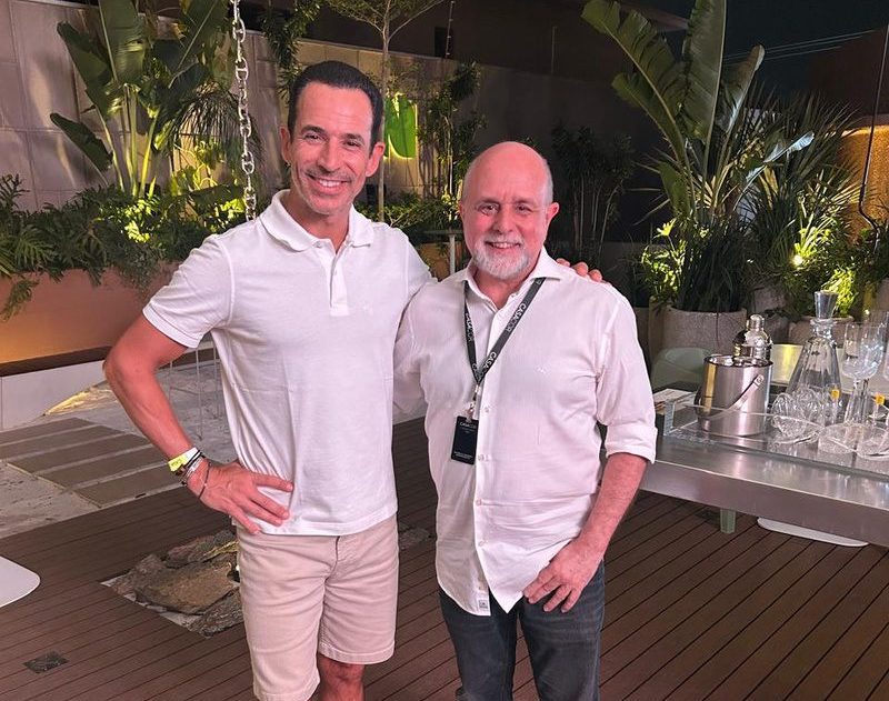 Hélio Castroneves visita CASACOR Ribeirão Preto