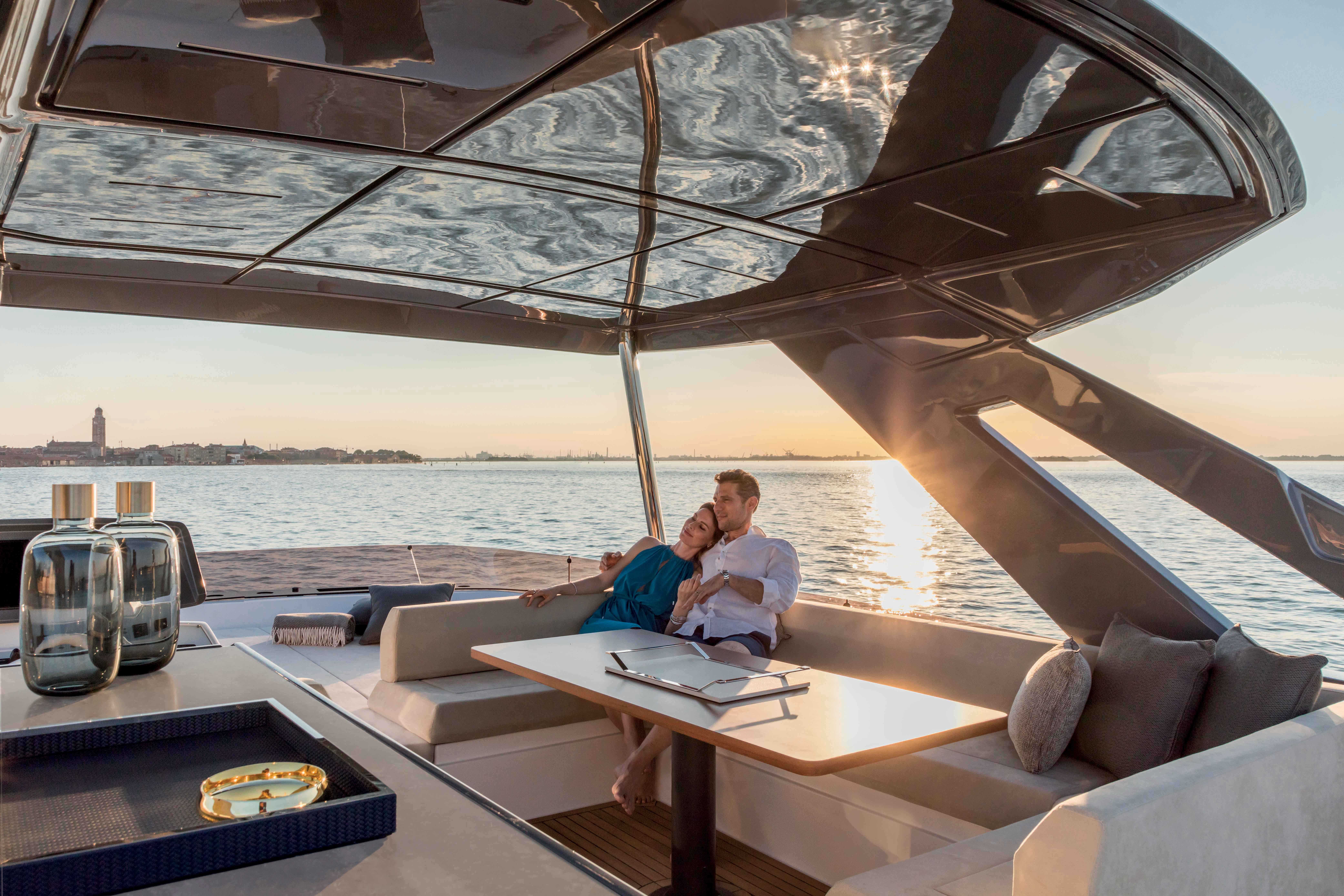 Fort Lauderdale Boat Show reflete crescimento do mercado náutico global e destaca a Ferretti Yachts 670