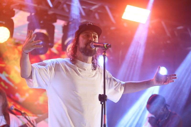 Show de Gabriel O Pensador, que encerrou o evento em grande estilo, contagiou o público com um repertório repleto de sucessos - Foto: Rafael Cautella
