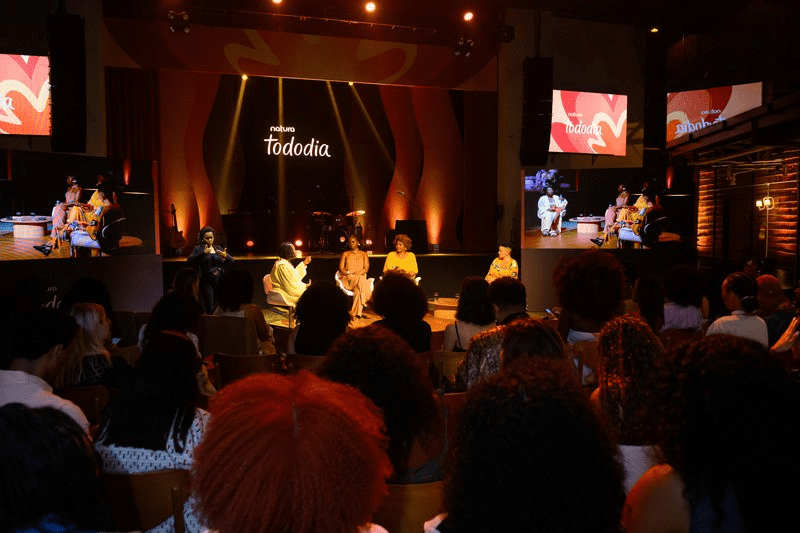 Natura apresenta pesquisa inédita sobre o bem-estar da mulher negra