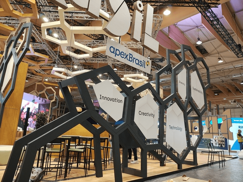 Empresas brasileiras exploram oportunidades de expansão internacional no mercado europeu com foco em Portugal