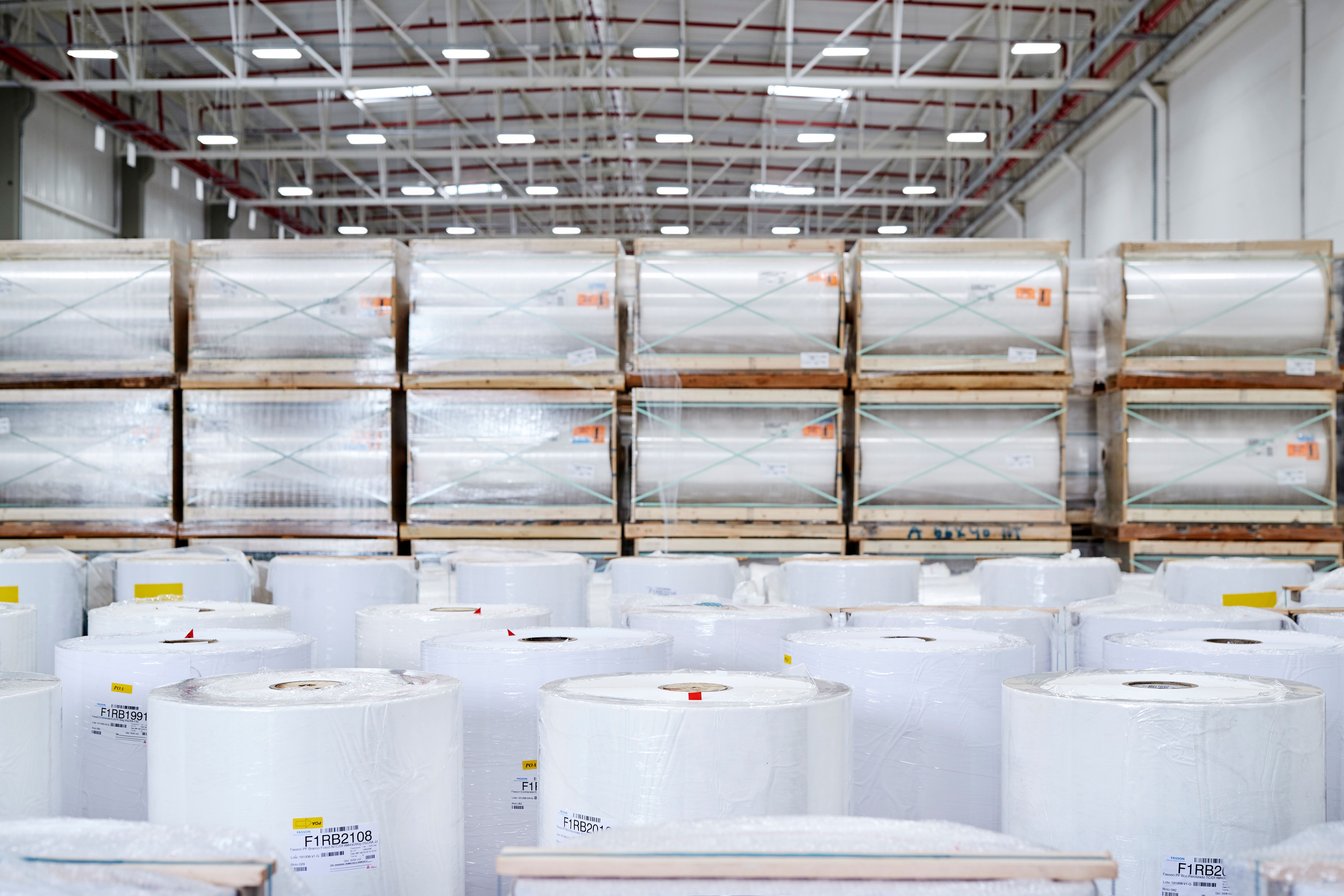 Avery Dennison conclui uma das maiores expansões na América Latina com sua nova laminadora e amplia a capacidade produtiva em 60% no Brasil