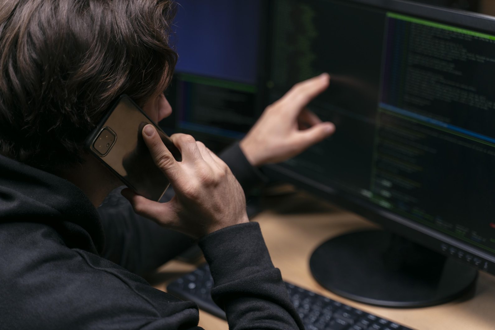 Golpes por SMS já causaram R$ 10,1 bilhões em prejuízos no Brasil em 2024