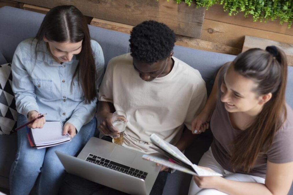 738a5abc 63e5 44ae 9132 a307907456e9